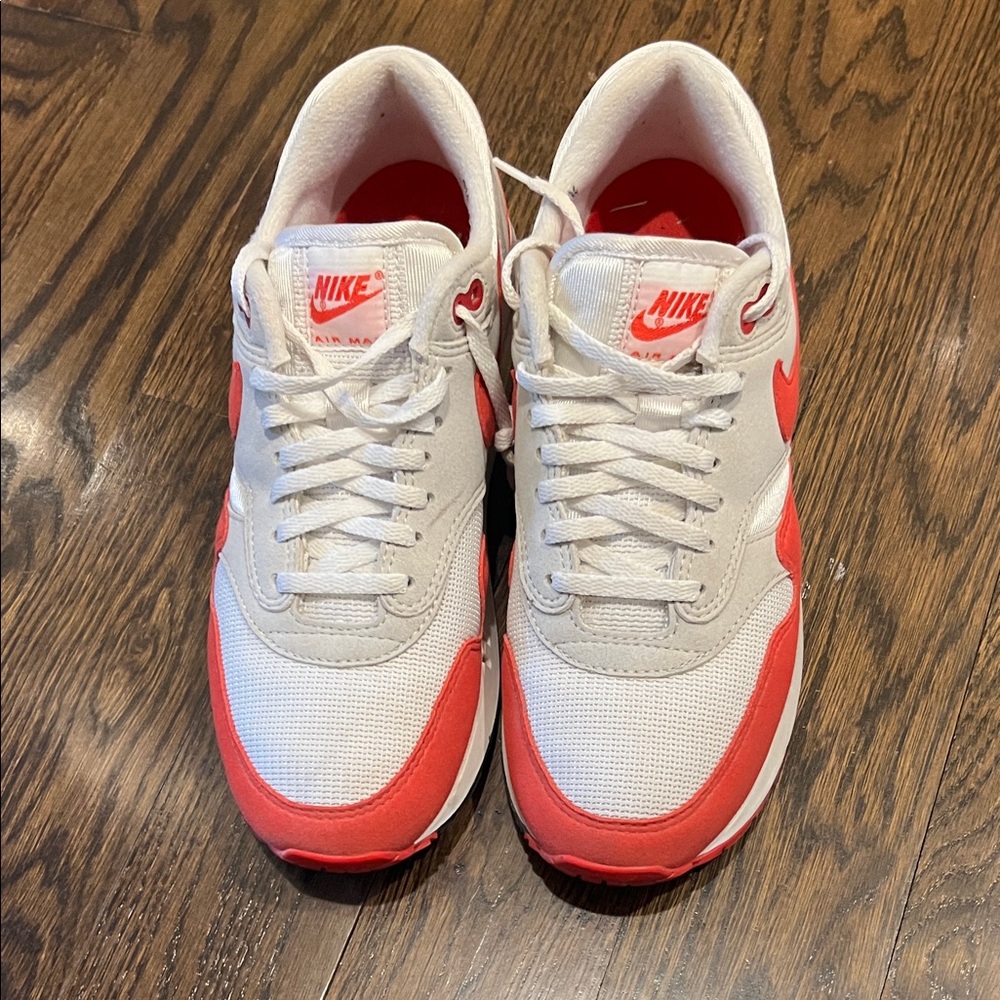 Nike Air Max White and Red Low-Top Athletic Sneakers